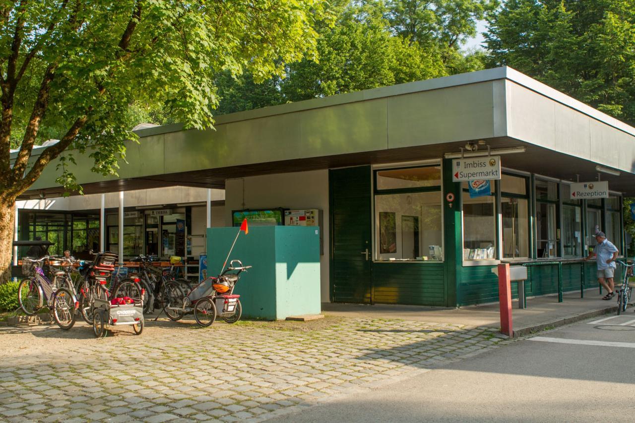 Munich Oktoberfest Glamping Munique Exterior foto